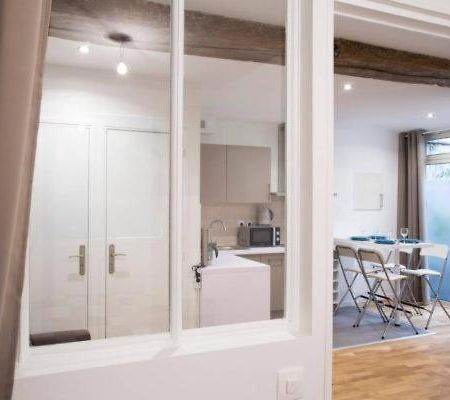 Cmg Hotel De Ville - Manteaux Párizs Kültér fotó
